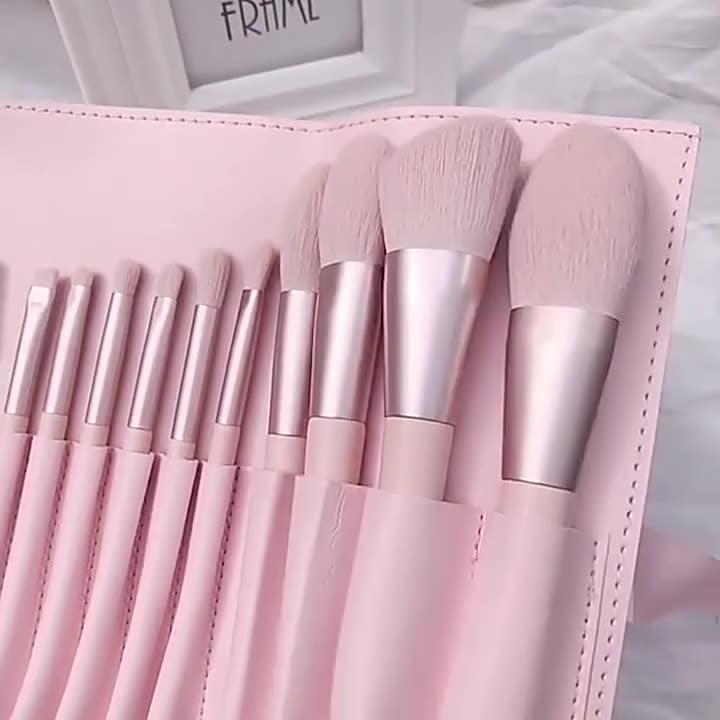 Light Blue Handle Makeup Soft Soft Hair Foundation Eye Shadow Brush