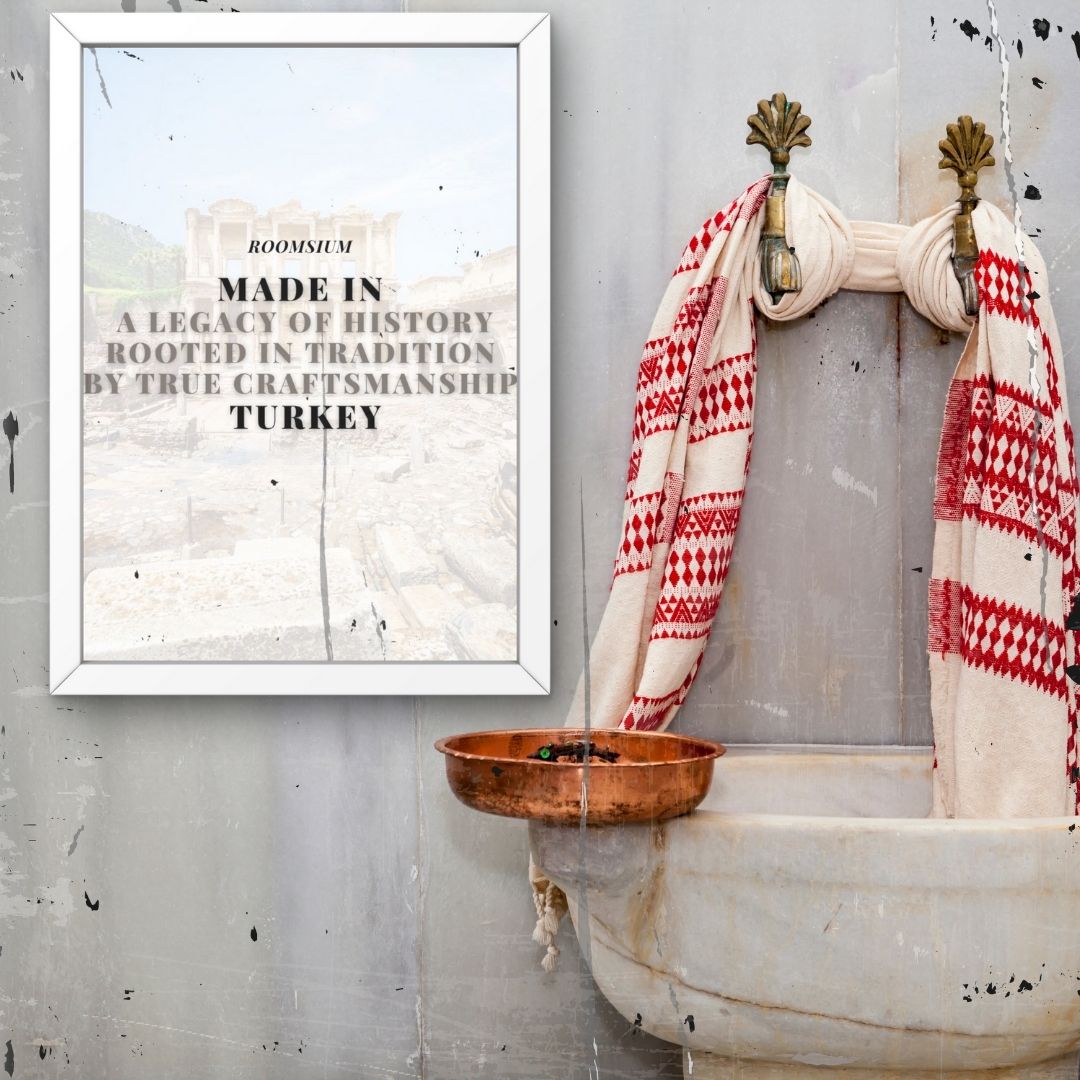 Roomsium Victor, Goji Berry Scented, Travel Size Toiletries Set For Hosts, Homes, Hotels, SPAs, Gift Shops