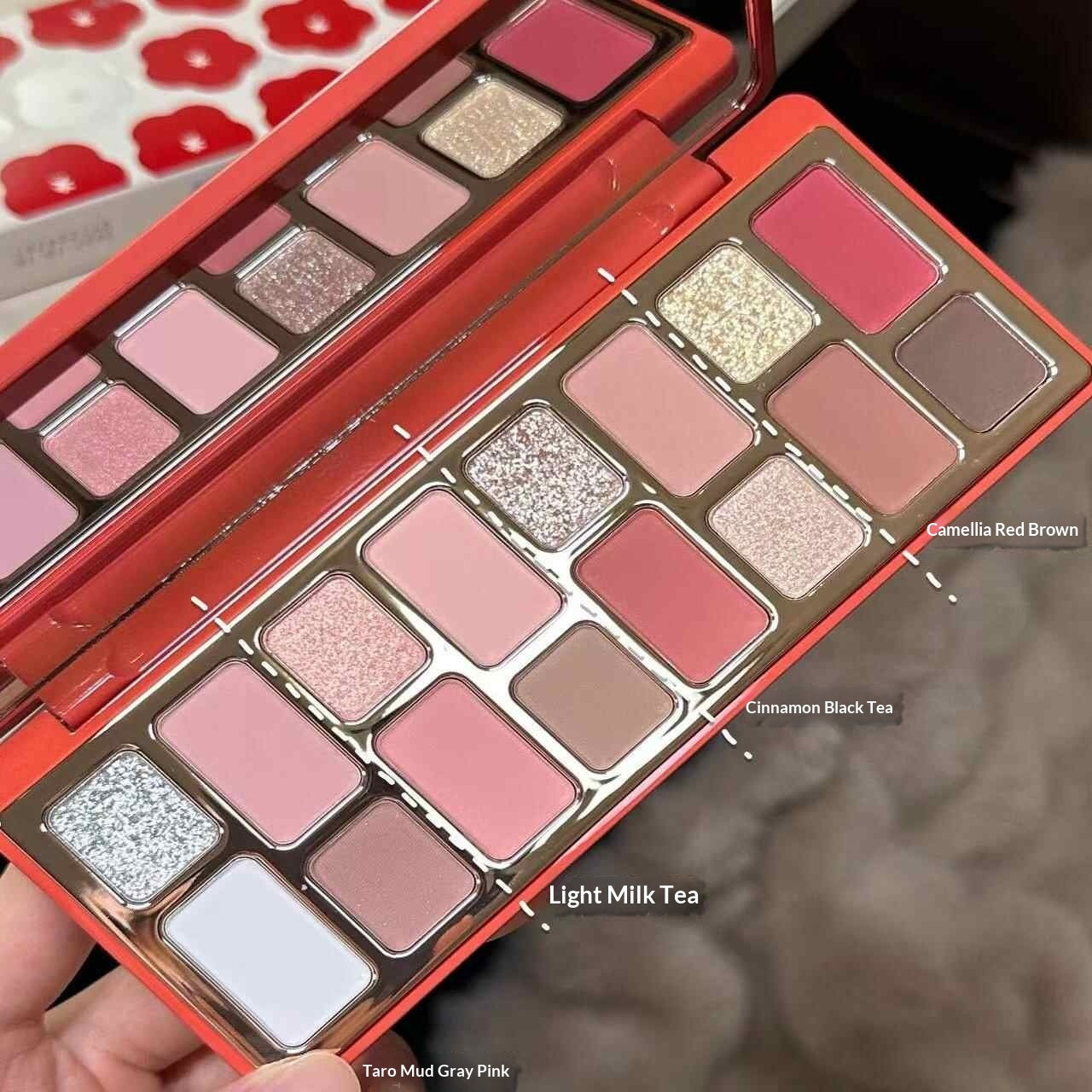 16-color Eyeshadow Palette Matte And Shimmer Finishes For Cosplay