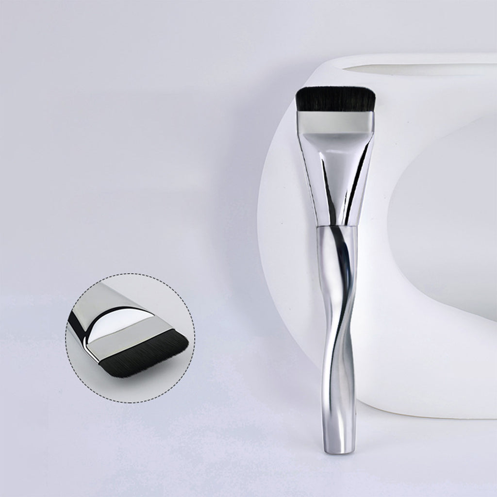 Pro precision foundation brush - multi use beauty tool