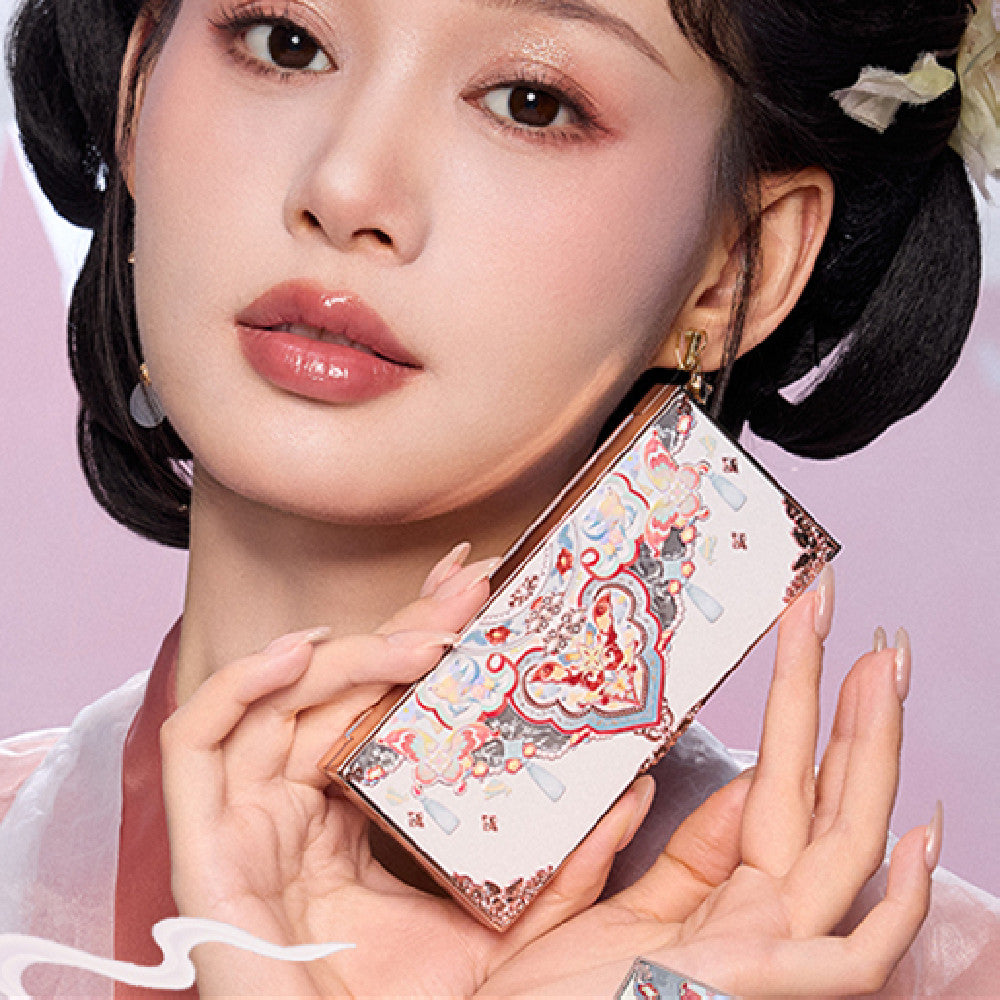 Butterfly Cloud Shoulder Six Color Eye Shadow Plate Matte